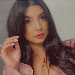 Meet your Posher, Cecilia